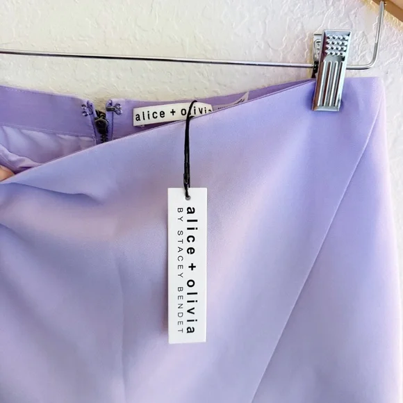 Alice + Olivia Lavender Lila Crossover Mini Skirt Size 4 - Picture 2 of 5